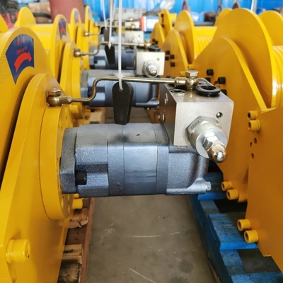 hydraulic lifting winch for mobile crane application